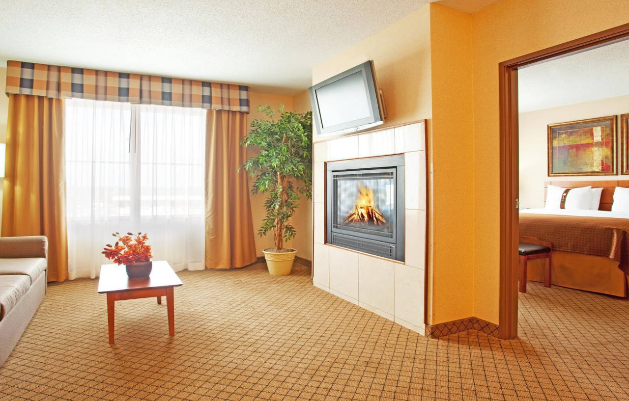 Holiday Inn Battle Creek By Ihg Exterior photo