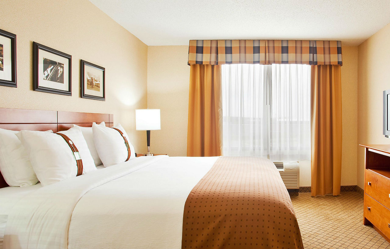 Holiday Inn Battle Creek By Ihg Exterior photo
